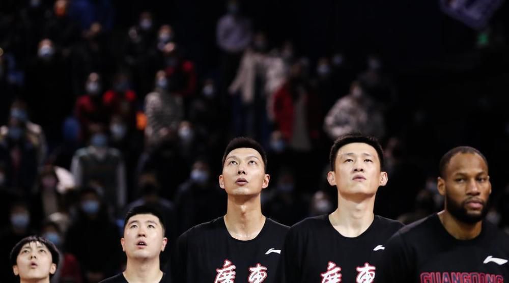 操你的逼