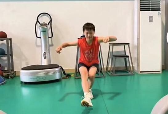 成年人免费看黄